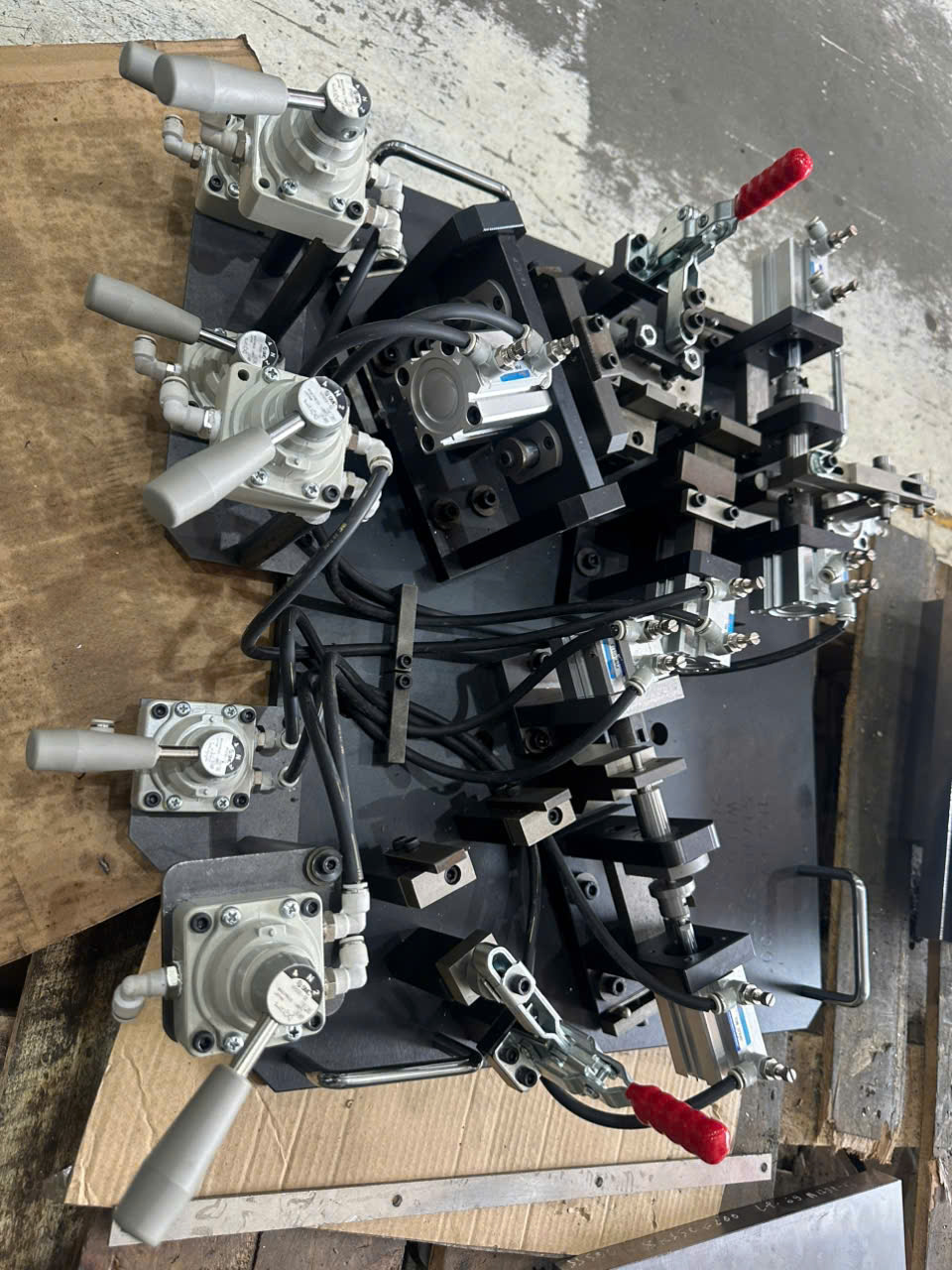 Đồ gá gia công CNC